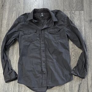Men's Black Button-Up Shirt
